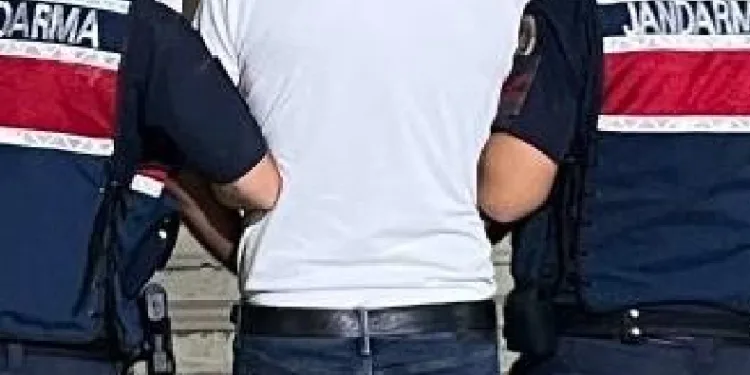 Aydın’da 12 terör şüphelisi yakalandı