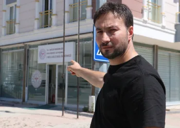 Mülk sahibinin başı doktorlarla dertte