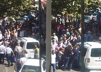 Gözaltına alınırken ailesi polise saldırdı