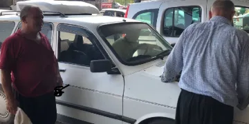 26 yıllık aracına klima taktırdı