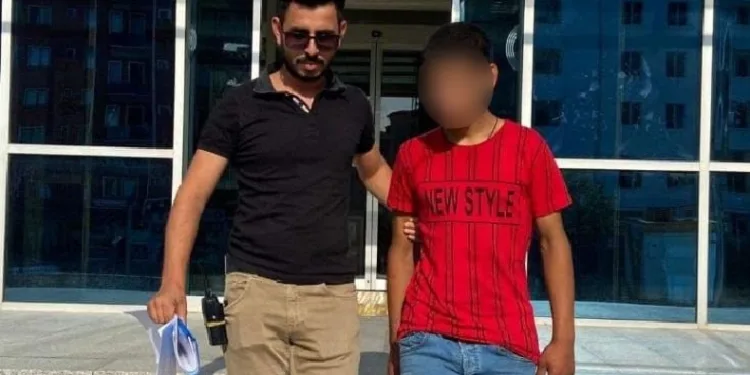 Aranan 2 şüpheli yakalanarak tutuklandı