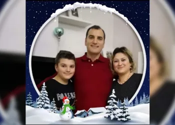 Eşini ve oğlunu öldürdü, kendisini yaraladı