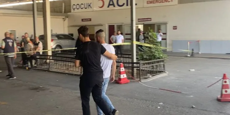 Anahtarını kaybetti, hastaneyi birbirine kattı