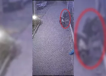 Bursa’da çamaşır hırsızları kamerada