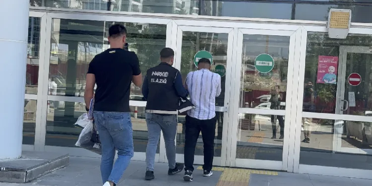 Polis uyuşturucu tacirlerine göz açtırmıyor