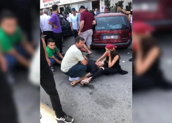 Sokak ortasında silahlı kavga