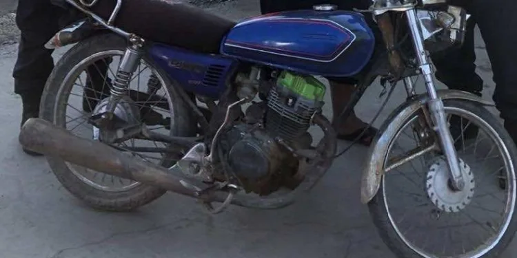 Motosiklet çalan şüpheliler yakalandı