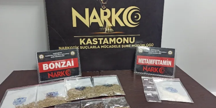 Uyuşturucuyla yakalanan iki şahıs tutuklandı