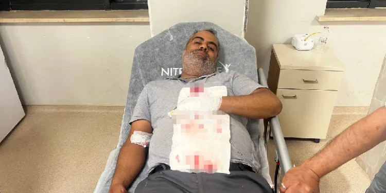 Mermi bahçede otururken isabet etti