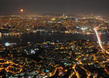 Süper Ay manzarası görüntülendi