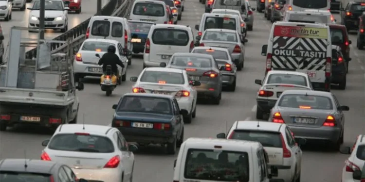 Bursa trafiğine Zafer Bayramı düzenlemesi