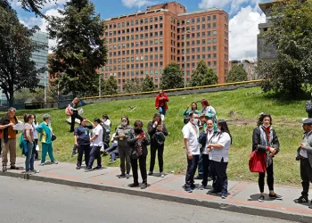 Kolombiya’da  peş peşe iki deprem