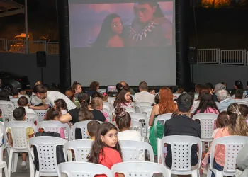 Nilüfer’de çocuklara açık hava sineması