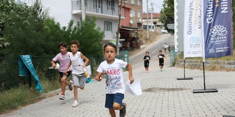 Hem yarıştılar, hem eğlendiler