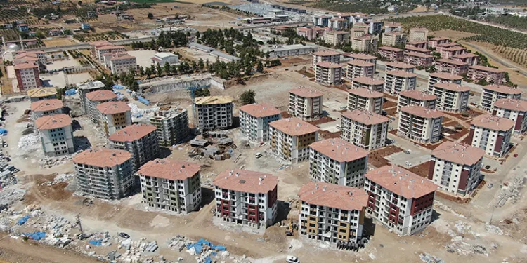 Deprem konutlarında sona doğru