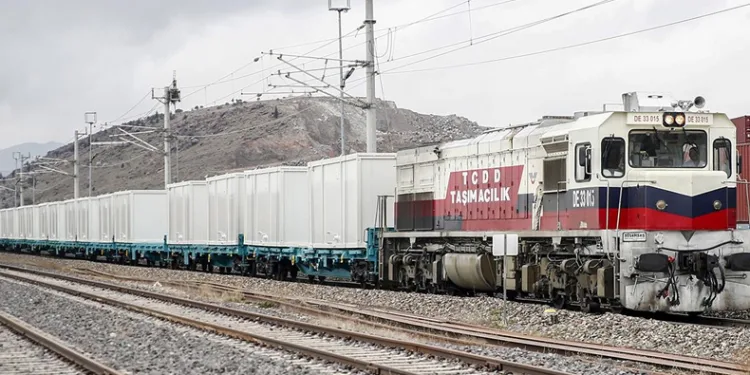 3 bin vagondan fazla yardım
