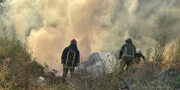 Bursa’da şarampole uçan minibüs alev alev yandı