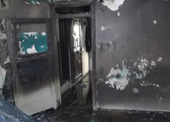 Ev yangınında 3’ü çocuk 5 kişi yaralandı
