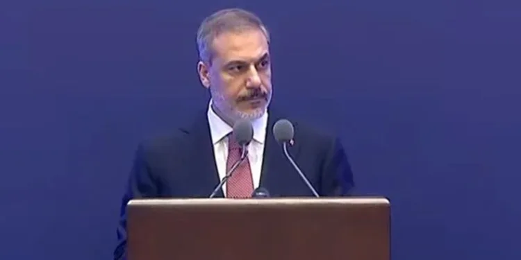 “Sistem kurucu ülke haline geleceğiz”