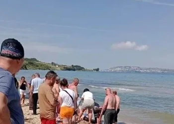 Karadeniz bir aile boğularak can verdi