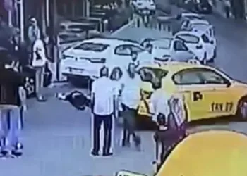 Kısa mesafe kavgası ölümle bitti