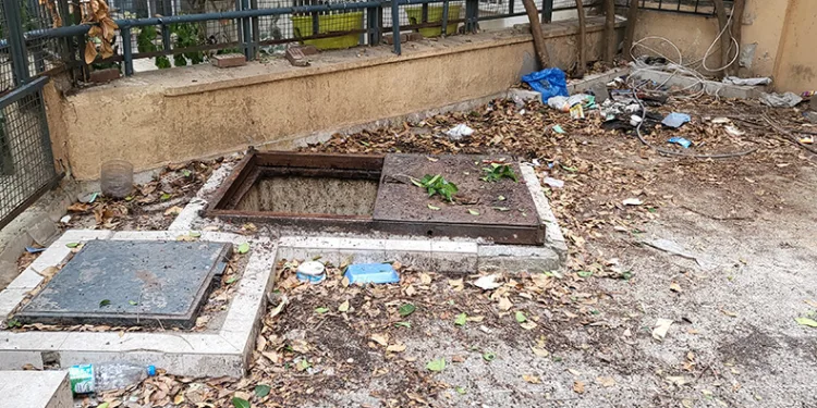 Hırsız şüphelisi 5. kattan su kuyusuna atladı