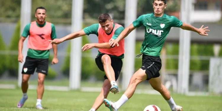 Bursaspor’da Karacabey Belediye Spor maçı hazırlıkları başladı