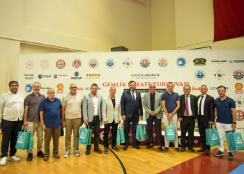 Gemlik’teki dev turnuvada kıyasıya rekabet