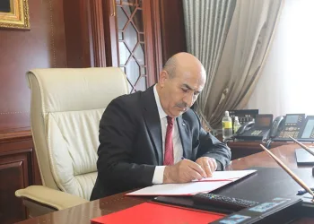 Bursa valisinden örnek hareket