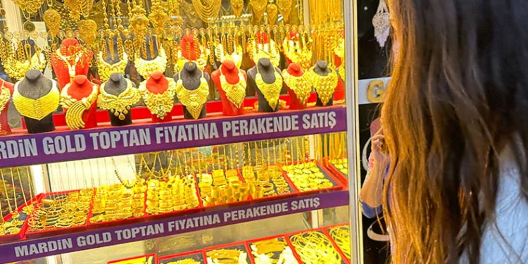 Altında yıl sonu beklentisi yüksek