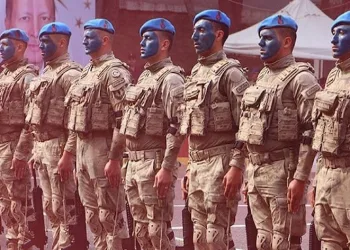 Görevini tamamlayan askerler ülkeye dönüyor