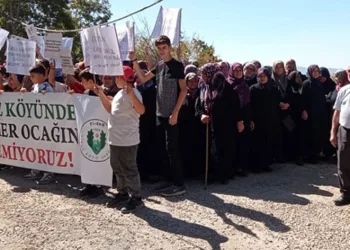 Orhaneli halkı suyunu, toprağını, ağacını koruyor