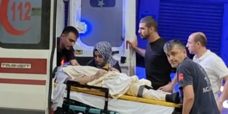 Bursa’da genç, arkadaşını pencereden attı