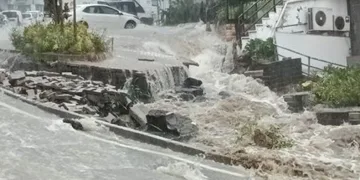 Samsun’da yollar göle döndü