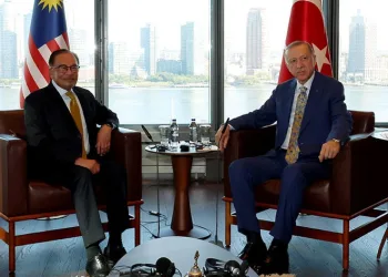 Cumhurbaşkanı Erdoğan, Malezya Başbakanı İbrahim’i kabul etti