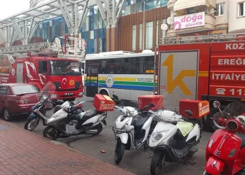 Sinir krizi geçiren kadın ekipleri alarma geçirdi