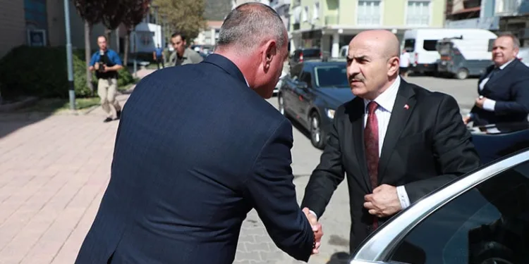 Vali Demirtaş’tan Başkan Sertaslan’a ziyaret