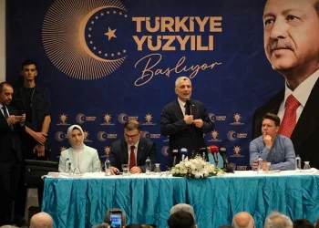 Bakan Bolat müjdeyi İzmir’de verdi