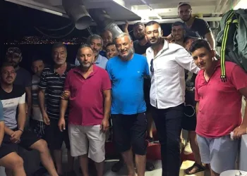 Didim açıklarında hamsi ve sardalya bereketi