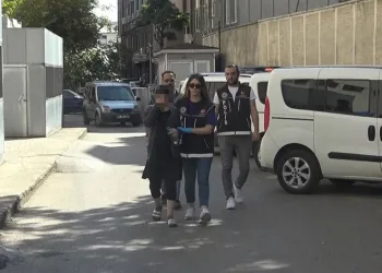 Karnı burnunda torbacı adliyeye getirildi