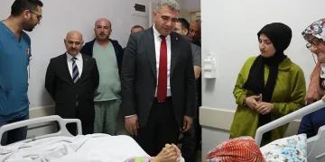 Şehit annesini yalnız bırakmadı