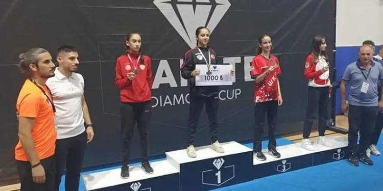 Nilüferli karatecilerden 1 altın 2 bronz madalya