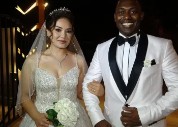 Mersin’e Tanzanyalı damat
