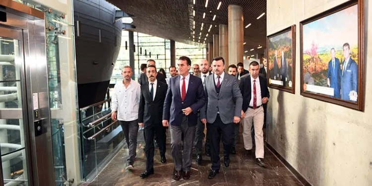 MHP Osmangazi’den Dündar’a ziyaret