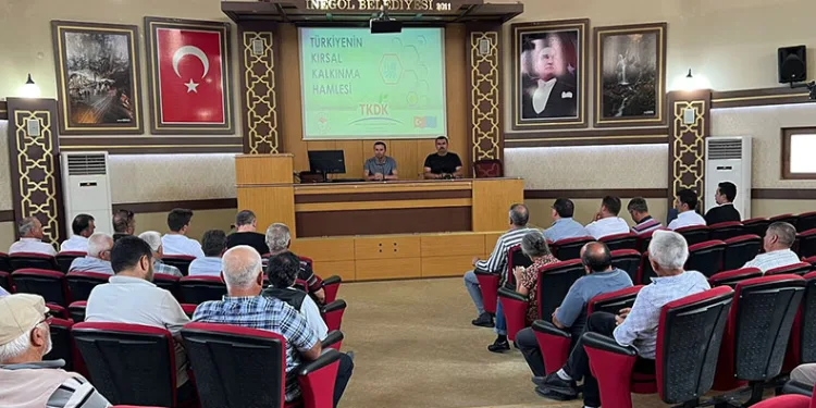 Çiftçilere TKDK destekleri anlatıldı