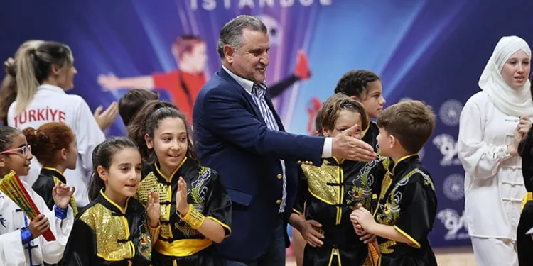 “Çocuklarınızla konuşun sohbet edin”