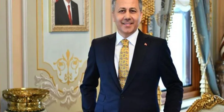 42 bin 875 göçmen sınır dışı edildi