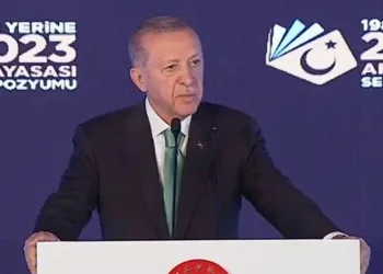 Cumhurbaşkanı Erdoğan’dan anayasa çağrısı