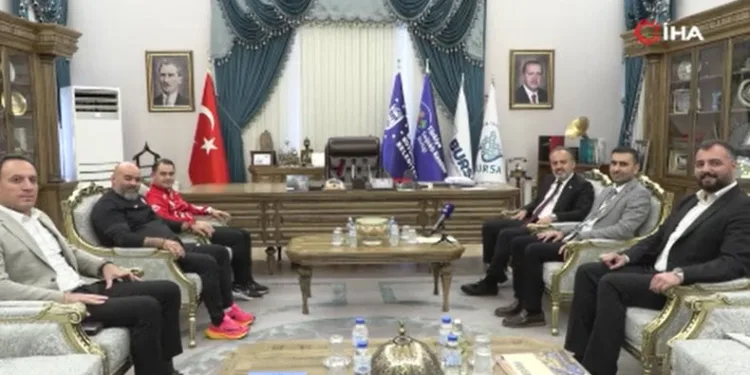 Başkan Aktaş, özel şampiyonları ağırladı