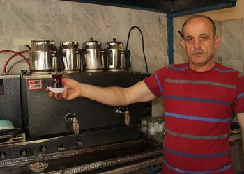 Çayla geçen çeyrek asır